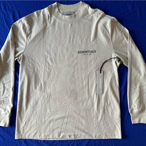Brand new Men’s essentials long sleeve shirt